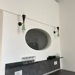 Apartment Design In The Heart Of Mailand