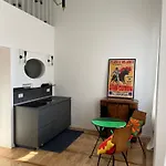 Apartment Design In The Heart Of Mailand